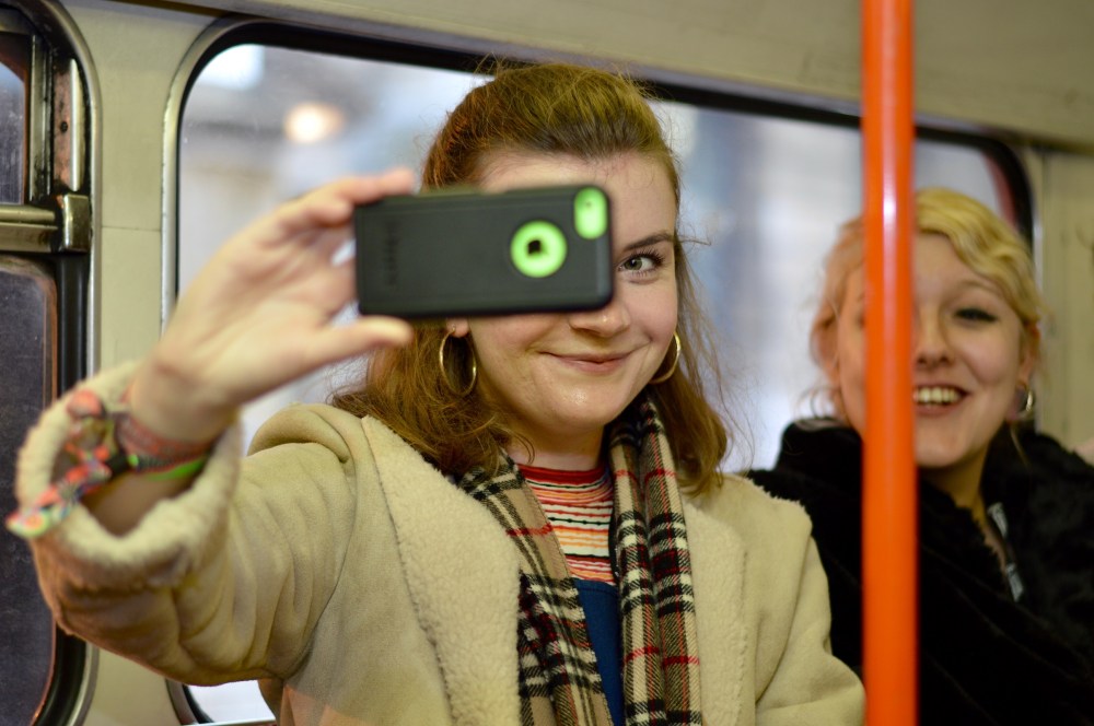 20141107_161203800_iOS